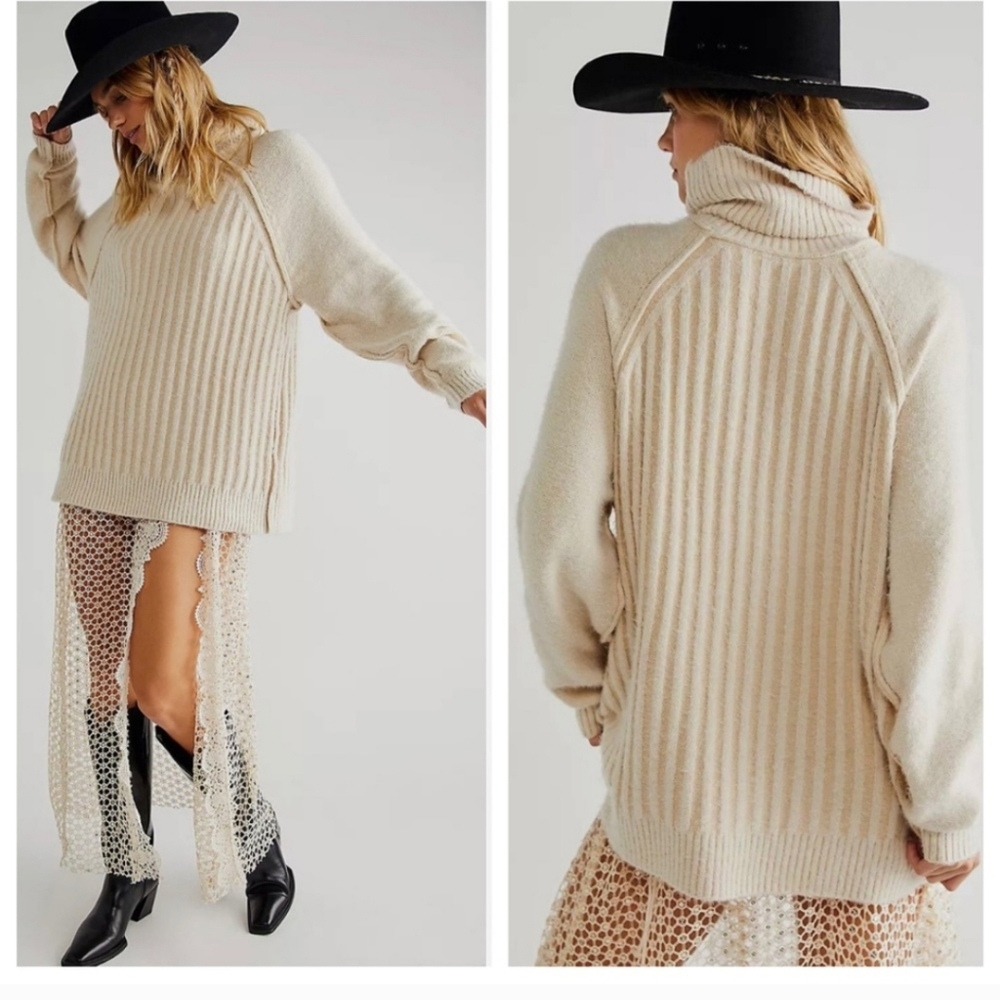 Free People Big City Ribbed Turtleneck Sweater Oatmeal N Boxy Cozy